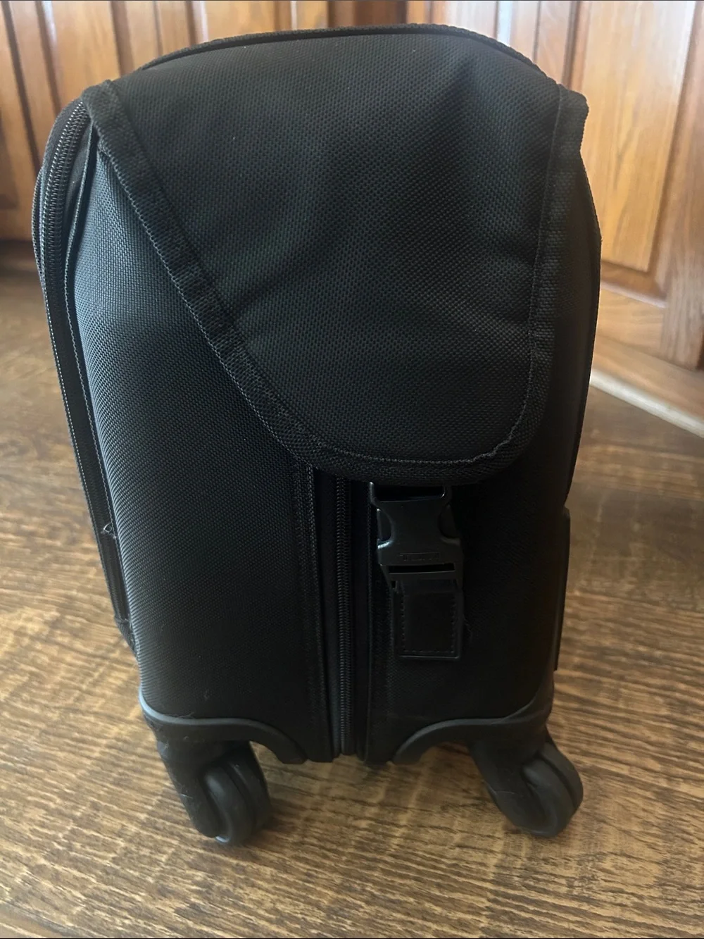 Tumi Black Alpha 2 Garment 4 wheel Carry-On